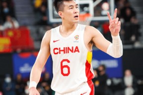 冲刺阶段深圳男篮调整名单以备NBA季后赛，伤情更新环节打磨，赛场秩序良好，训练强度明显提升的简单介绍