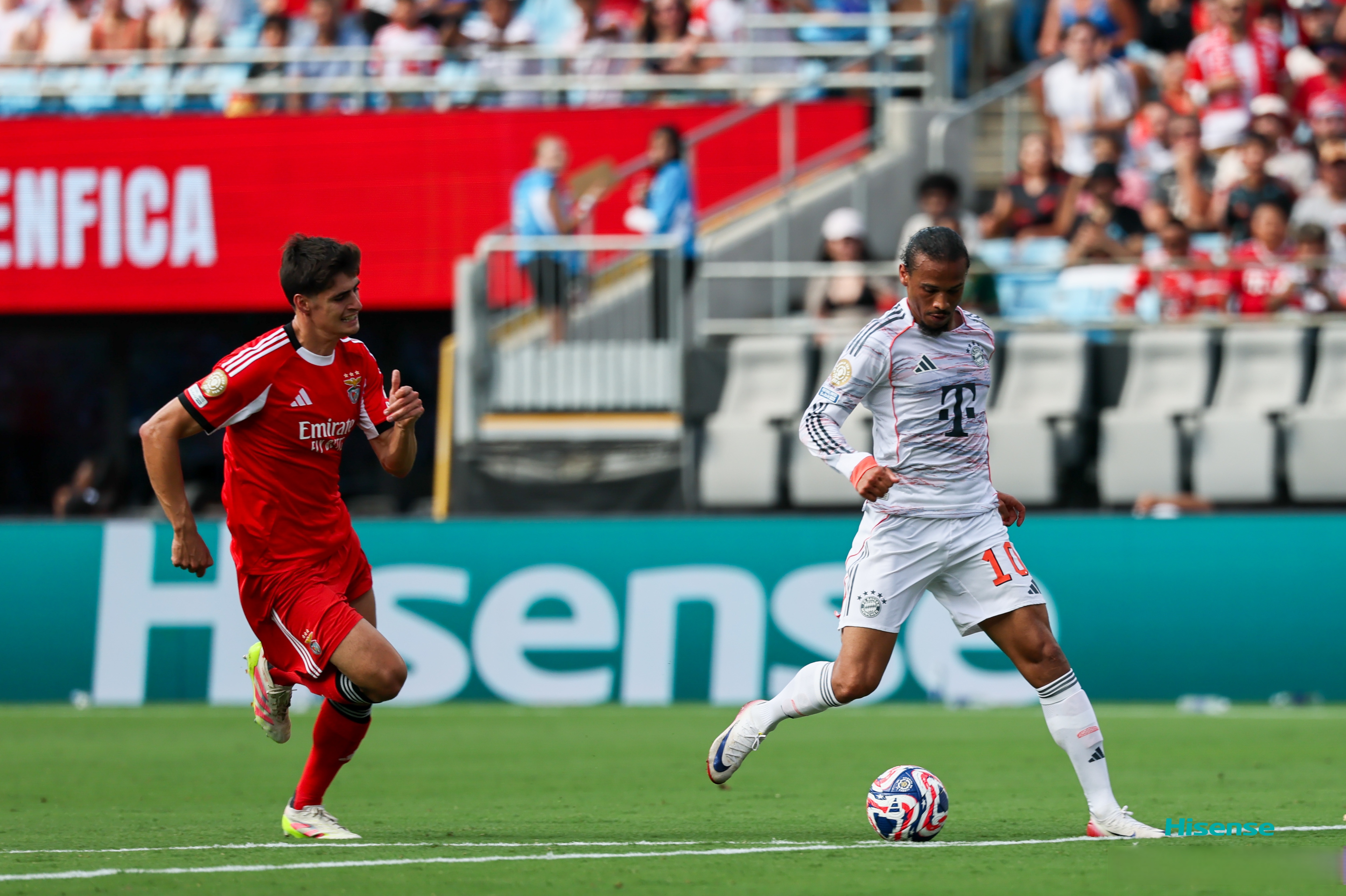 欧超杯赛程吃紧；巴黎圣日耳曼集结日完成体检；气氛紧张；球探报告显示潜力的简单介绍