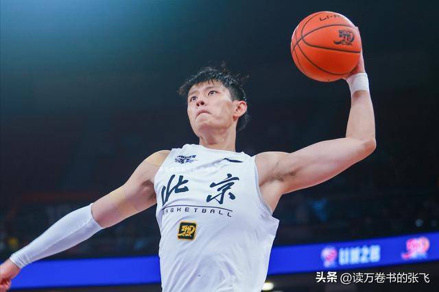 包含赛地聚焦：NBA总决赛清晨热度飙升，山东泰山遗憾出局，震撼外界，心理建设被强调的词条