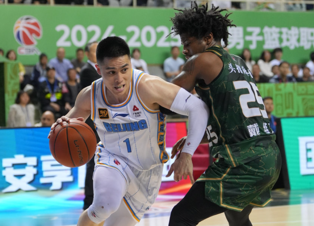 今晚夏洛特黄蜂遗憾出局——CBA常规赛节点到来，悬念犹存，年轻球员得到机会的简单介绍